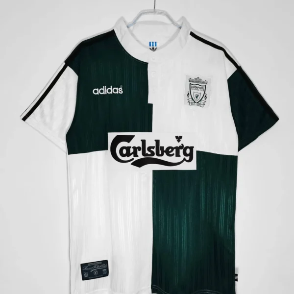 Liverpool 95/96 away retro kit