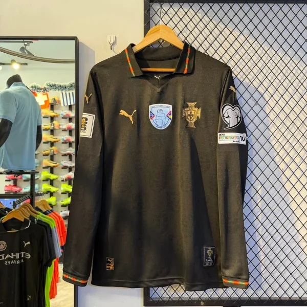 Portugal Eusebio Kit Full Sleeves Player edition