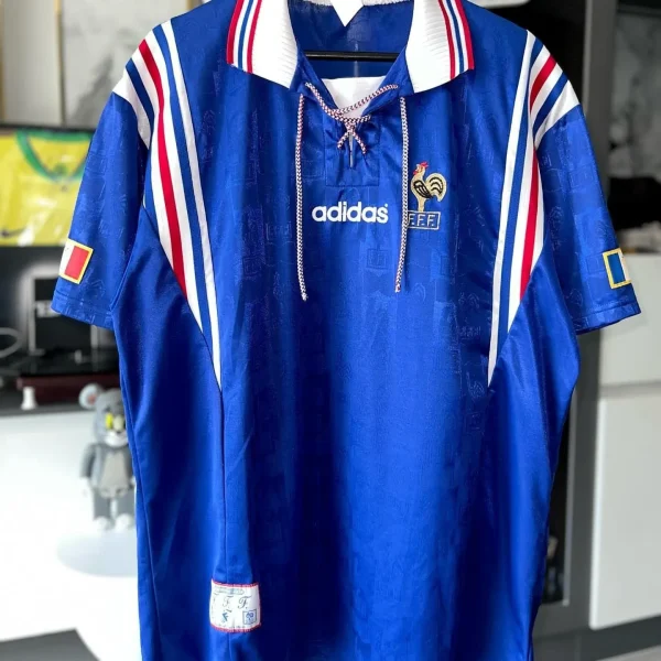 France 1996 Home kit retro
