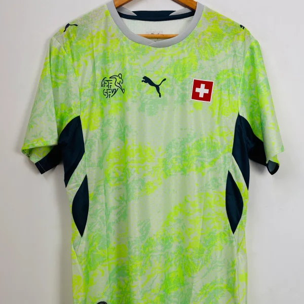 Switzerland 26 Wc away kit player