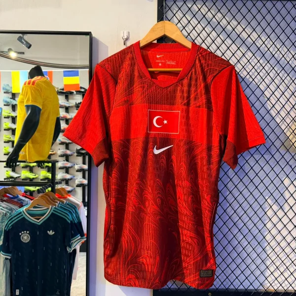 Turkey 26 wc home kit